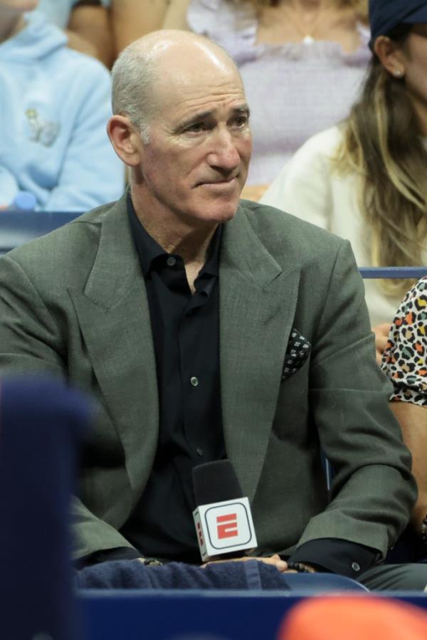 The conversation took place while Gilbert and Stubbs were on an ESPN panel.